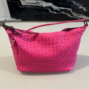 BOTTEGA VENETA Intrecciato Leather Shoulder Bag - Hot Pink Rare Tomas Maier Era
